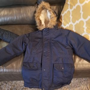 Boys Size Small coat (5/6)